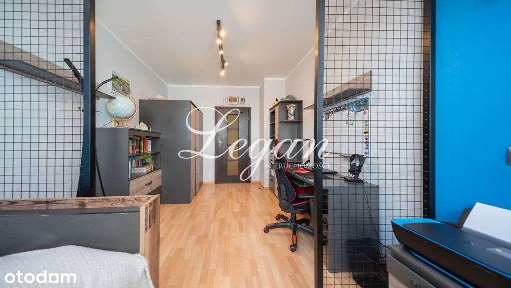 Dwupoziomowe, 4 pokoje w doskonałej lokalizacji.-14