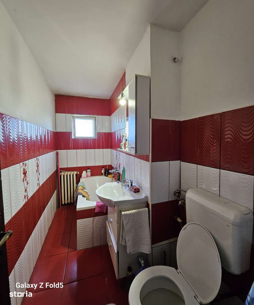 Apartament 2 camere – semidecomandat, Nufărul • - Imagine principală: 4/18