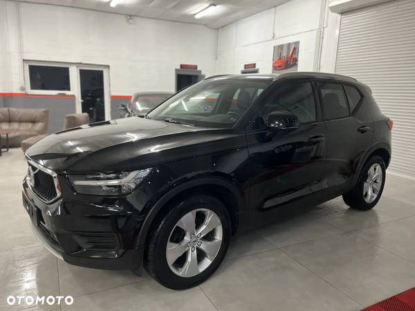 Volvo XC 40 D3 Momentum - 2