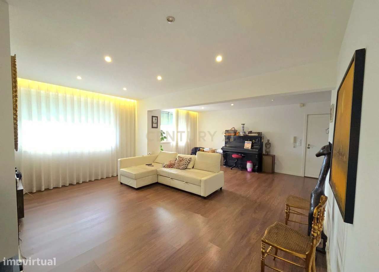 Apartamento T5 Penthouse com Terraço de 208 m² e Vista Panorâmica sobr-4