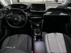 Peugeot 2008 1.2 PureTech Allure - 4