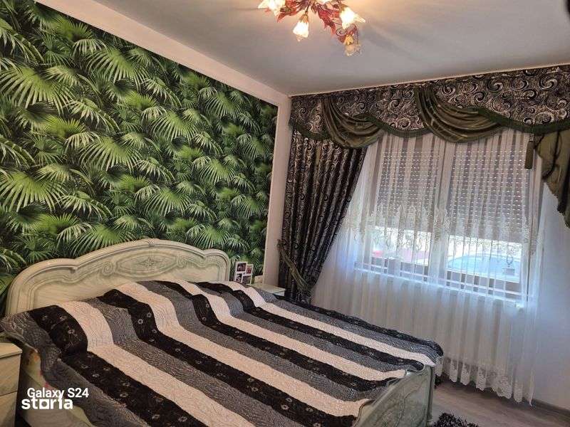 Casa de vanzare Lugoj central - Imagine principală: 4/8