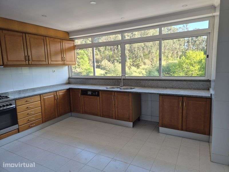 Vendo T3 renovado  com garagem - Grande imagem: 5/8