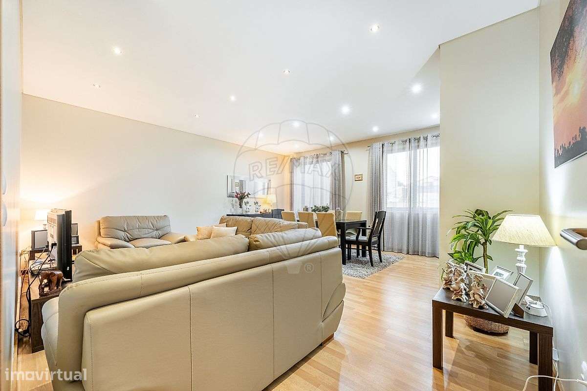 Moradia T7 para venda - Grande imagem: 4/33