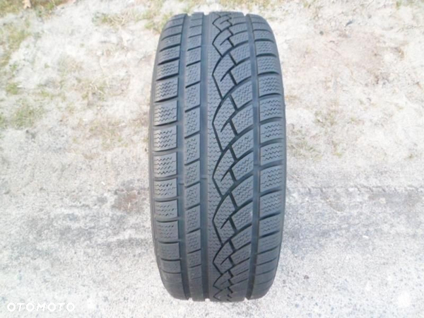 Opona zimowa 205/55 R 16 Marshal IZen KW15 - 1