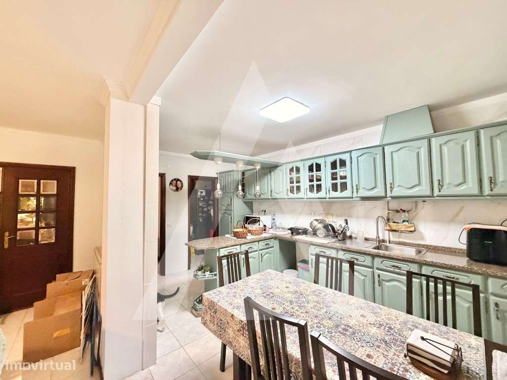 Apartamento T3 em São Roque-3