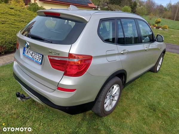 BMW X3 xDrive20d - 11