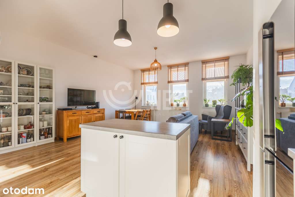 Mieszkanie przy Starówce, widok na Zamek i Basztę!-10