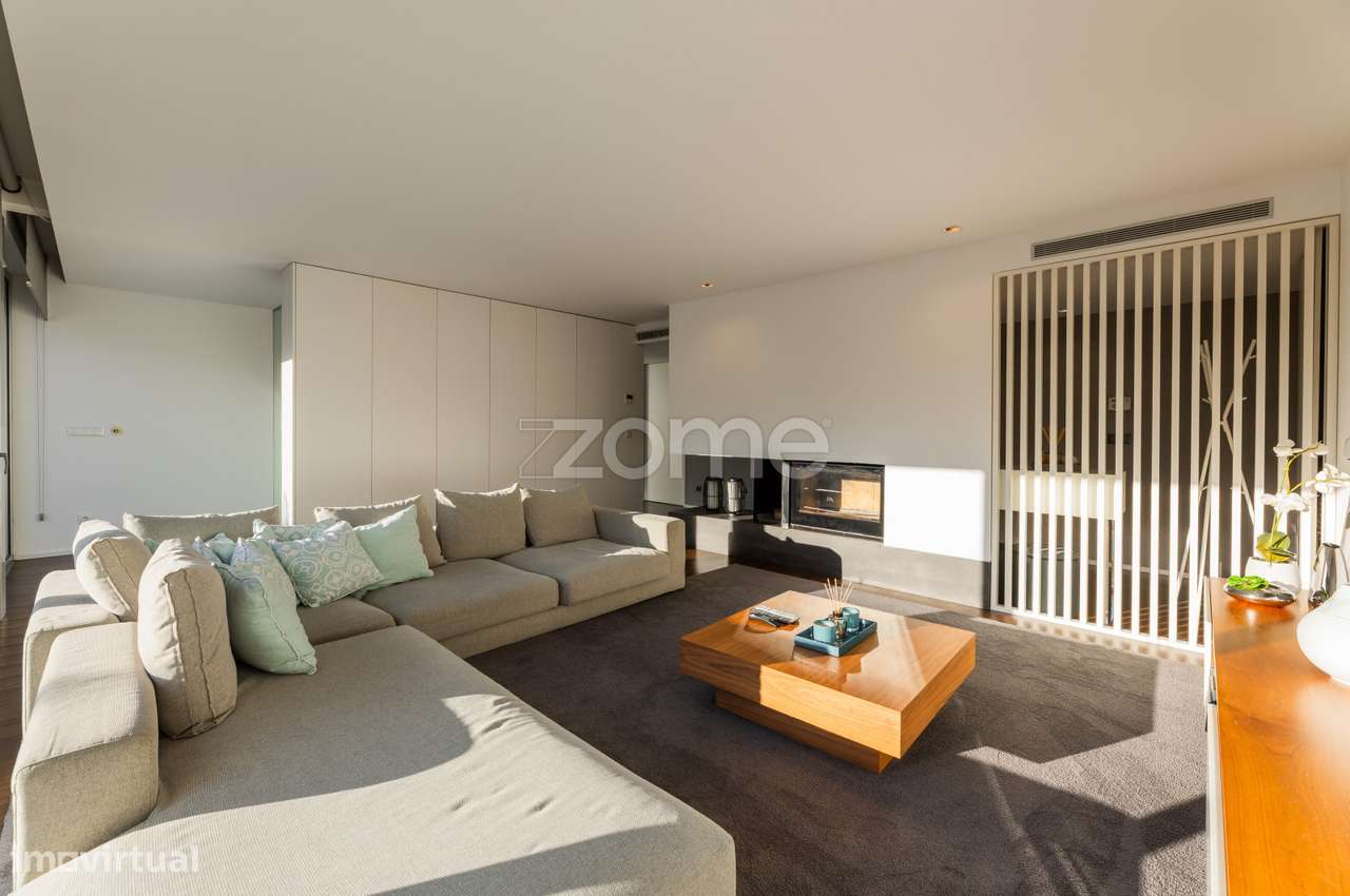 Moradia T4 com piscina em Tenões, Braga - Grande imagem: 4/54