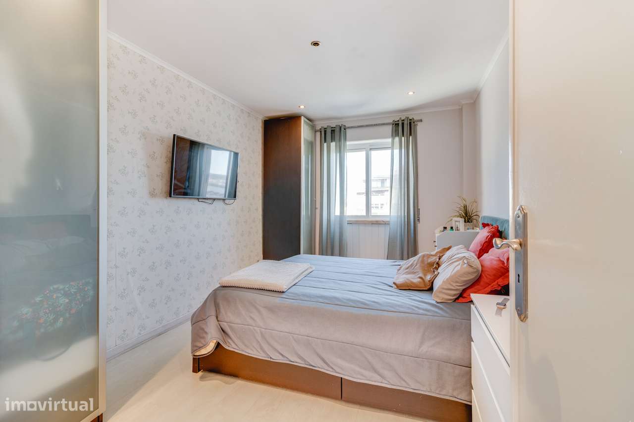 APARTAMENTO T3 | 2 WC'S | ELEVADOR | ARRECADAÇÃO | FALAGUEIRA-13