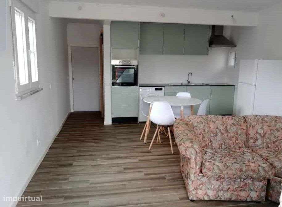 Vende-se excelente solução imobiliária para rentabilidade em Coimbra - Grande imagem: 4/26