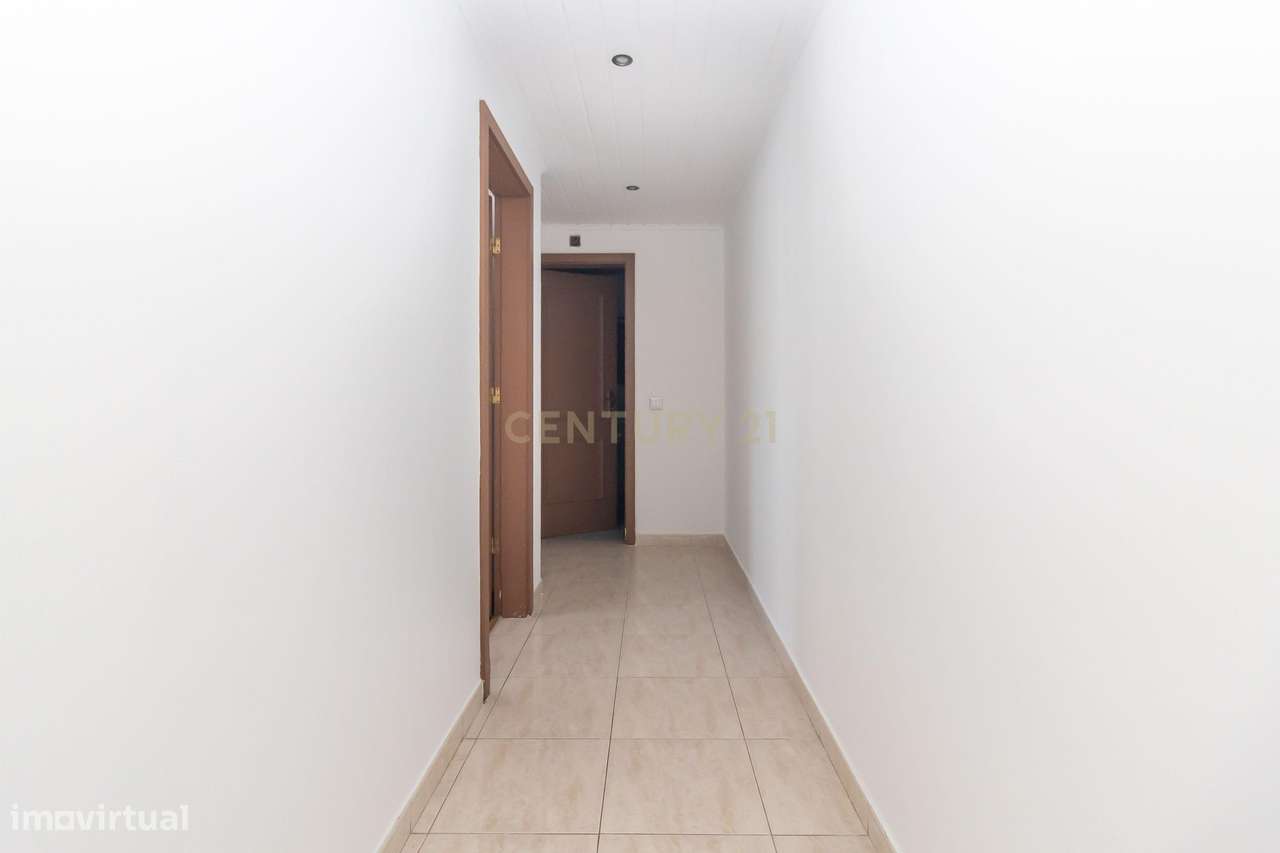 Apartamento T3 Vale do Cobro-18