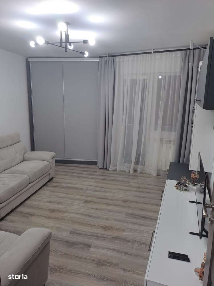 Apartament 2 camere 48 mp, etaj 1, zona Scala - Imagine principală: 5/10