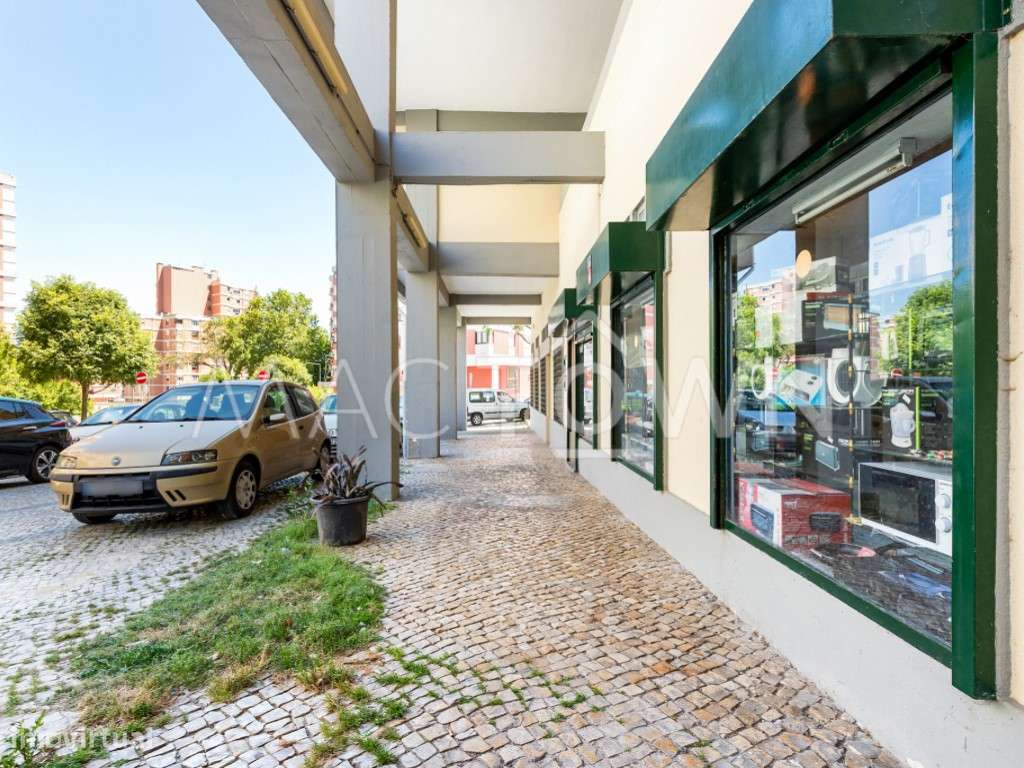 Loja à Venda em Marvila - Grande imagem: 3/24