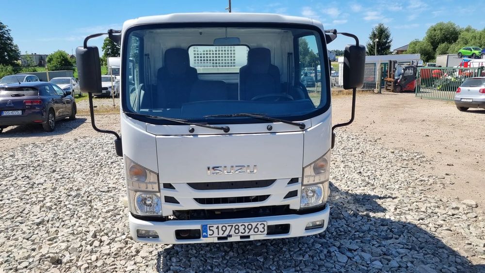 Isuzu M21 2020