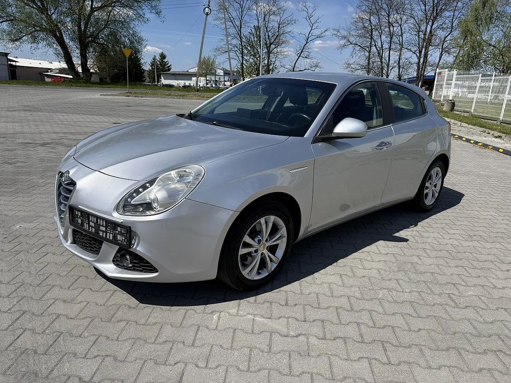 Alfa Romeo Giulietta 2.0 JTDM 16V Veloce 2012