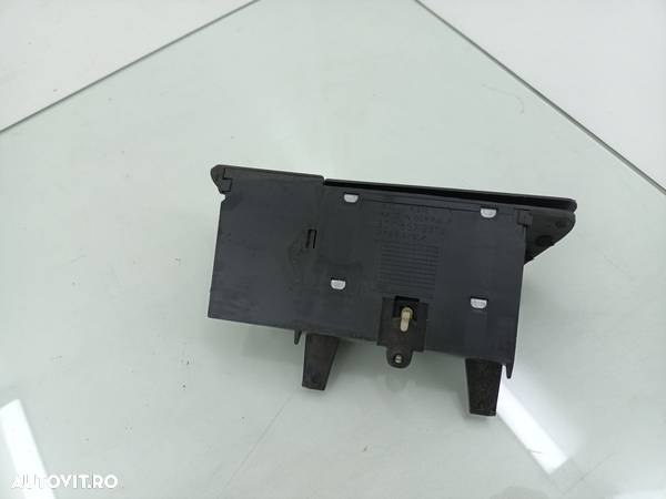 Scrumiera Audi A4 B5 ADP / AHL 1.6i 1994-2000  8D0857951B - 3