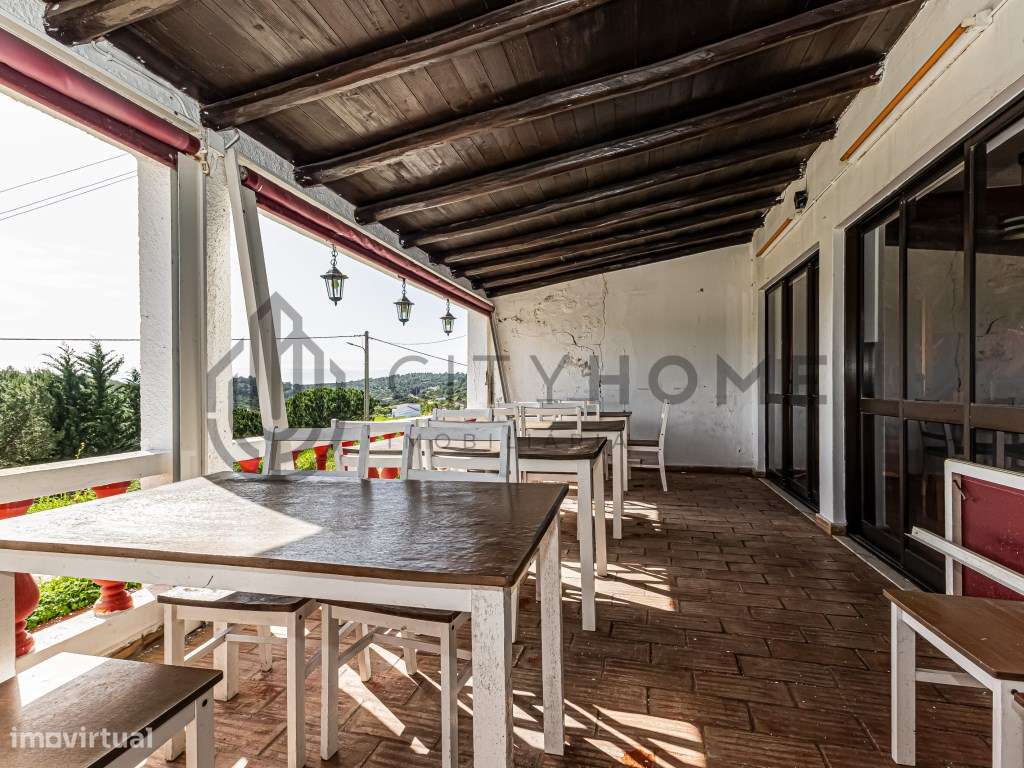 Moradia T3 e Apartamento T2 com Restaurante no Burgau-38