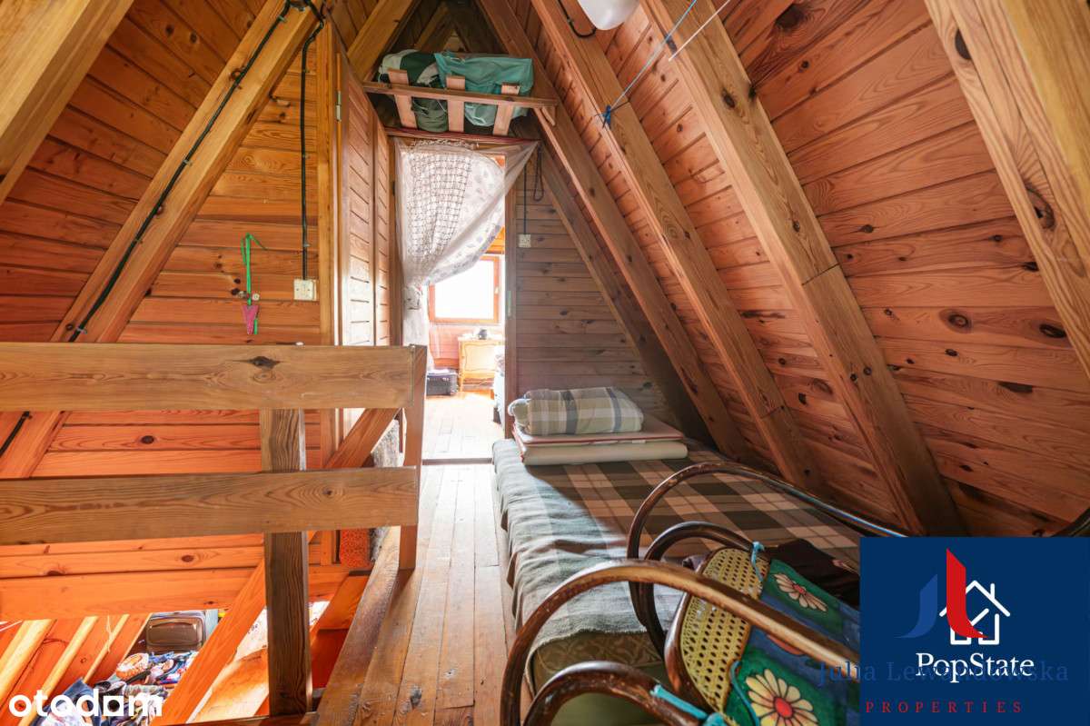 Działka budowlana z domkiem letniskowym-13