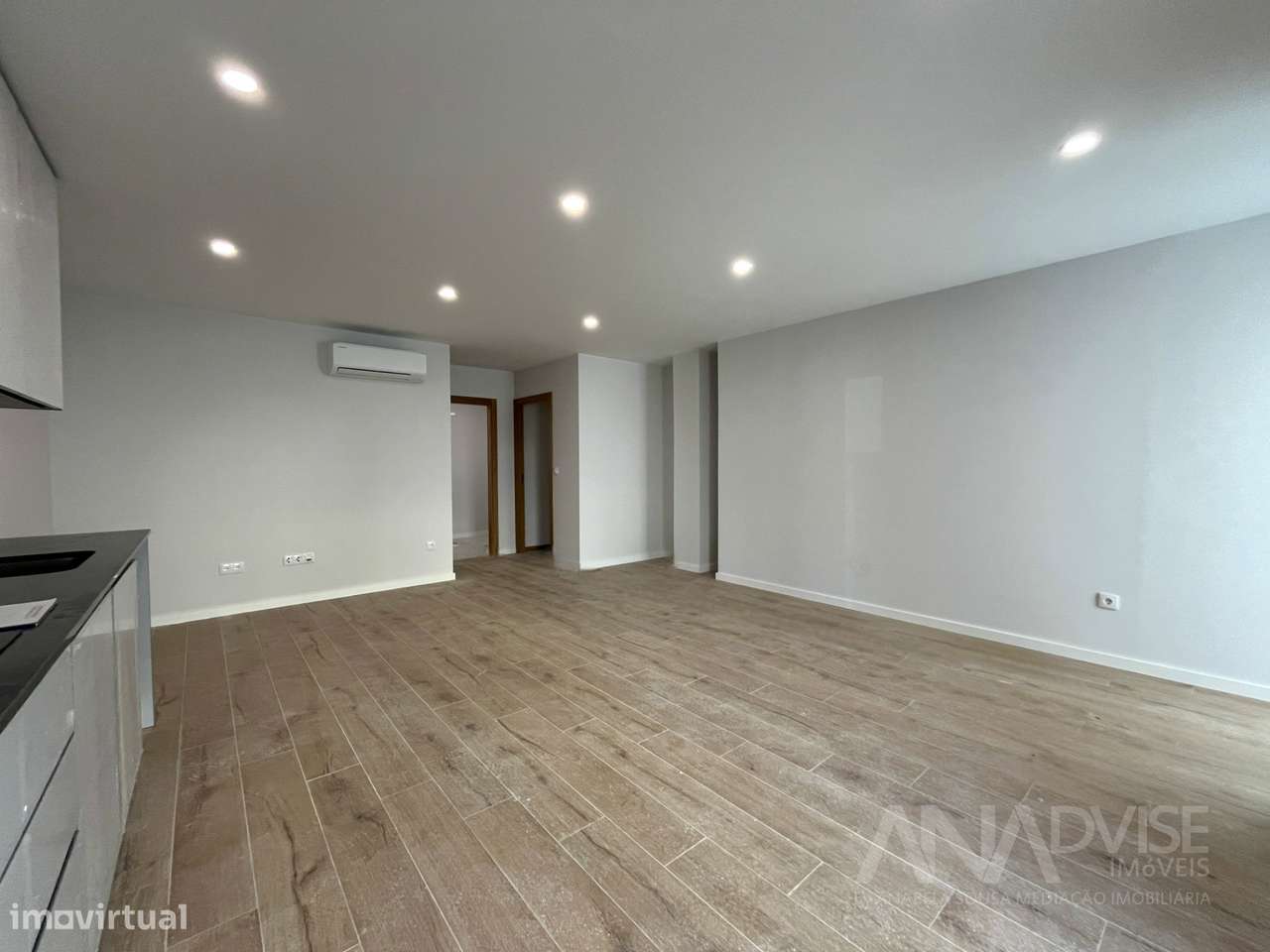Apartamento T1+1 Venda em Cavernães,Viseu - Grande imagem: 5/32