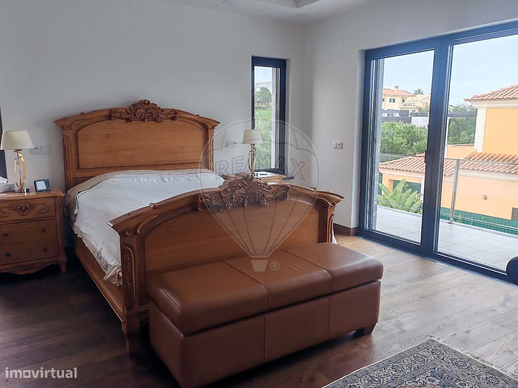 Moradia T4 para venda-8