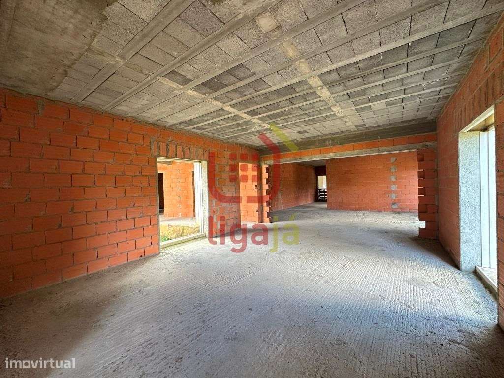 Moradia T6 em construção!-16