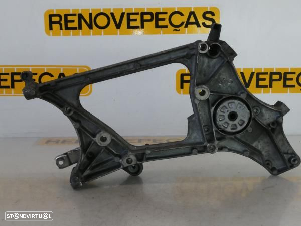 Apoio / Suporte Alternador / Compressor A/C Mercedes-Benz C-Class (W20 - 4