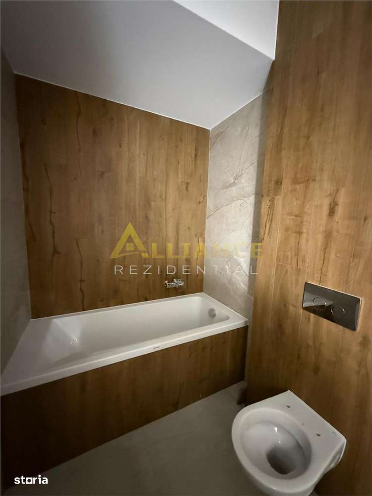 3 Camere gata de mutare, Grand Arena-8