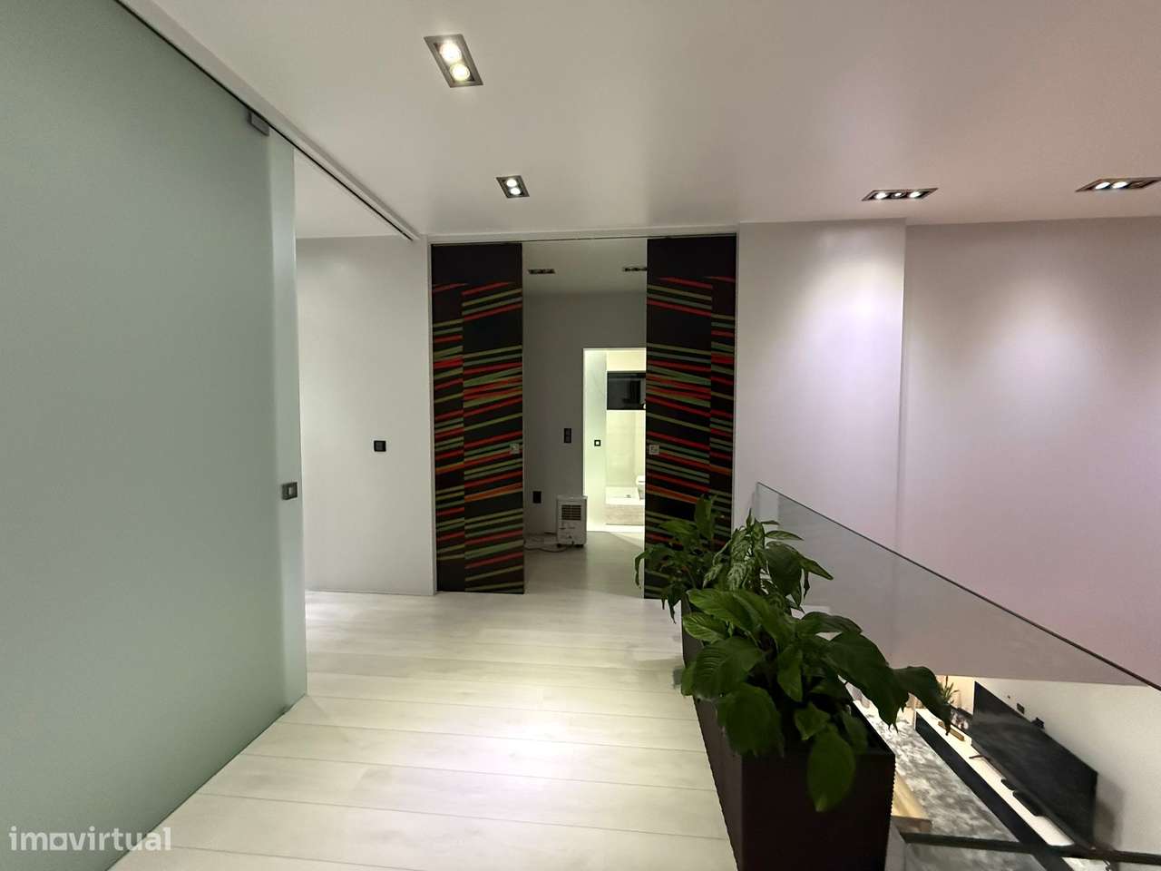 Moradia T4+1 moderna em Ílhavo.-4