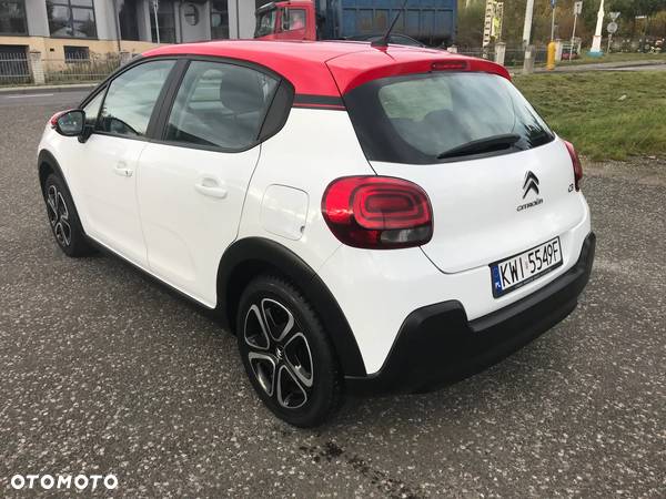 Citroën C3 1.2 PureTech Shine - 2