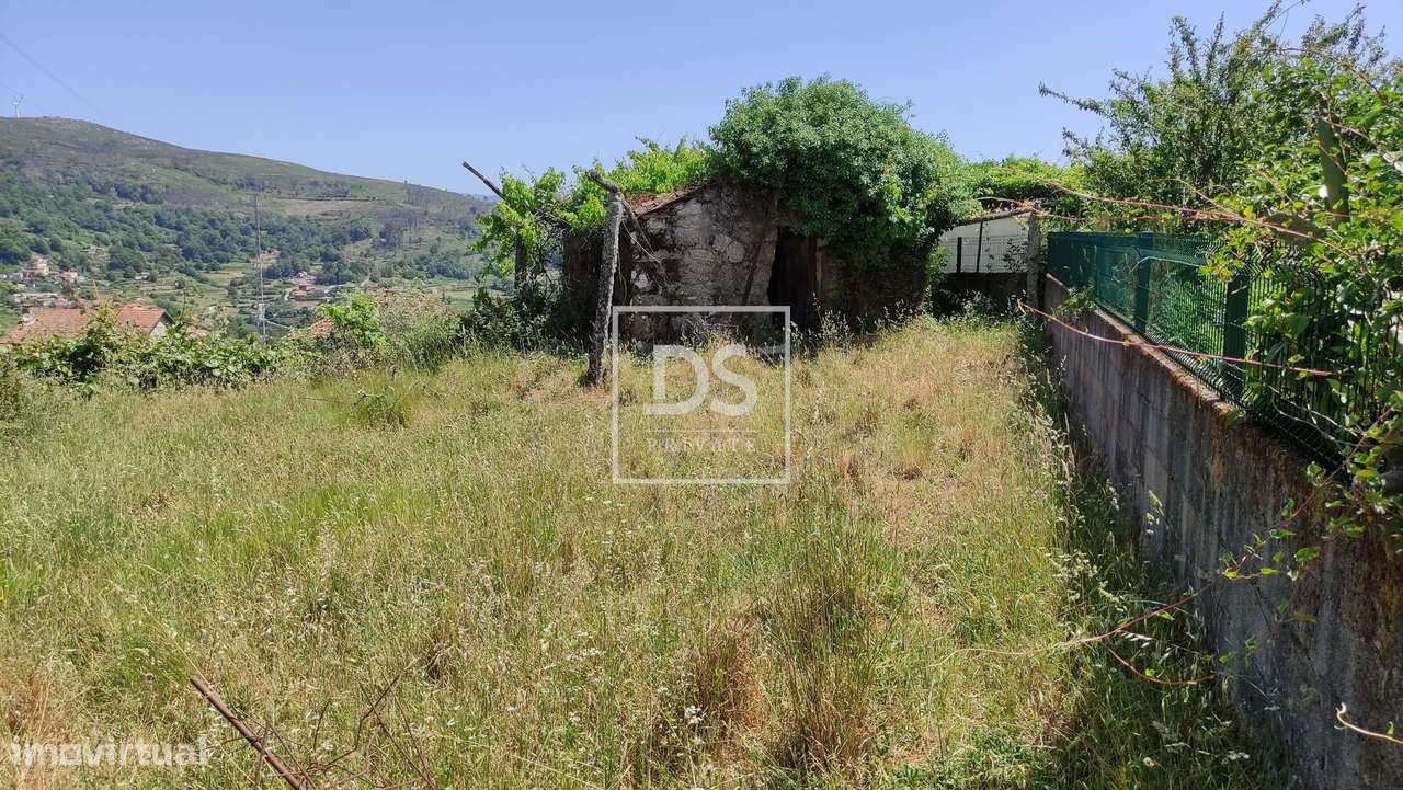 Moradia com Terreno e Ruína – Ideal para Habitação Permanente ou Refúg - Grande imagem: 4/5