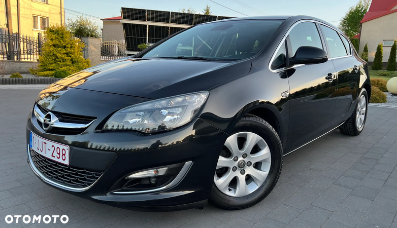 Opel Astra IV 1.7 CDTI Cosmo S&S - 2