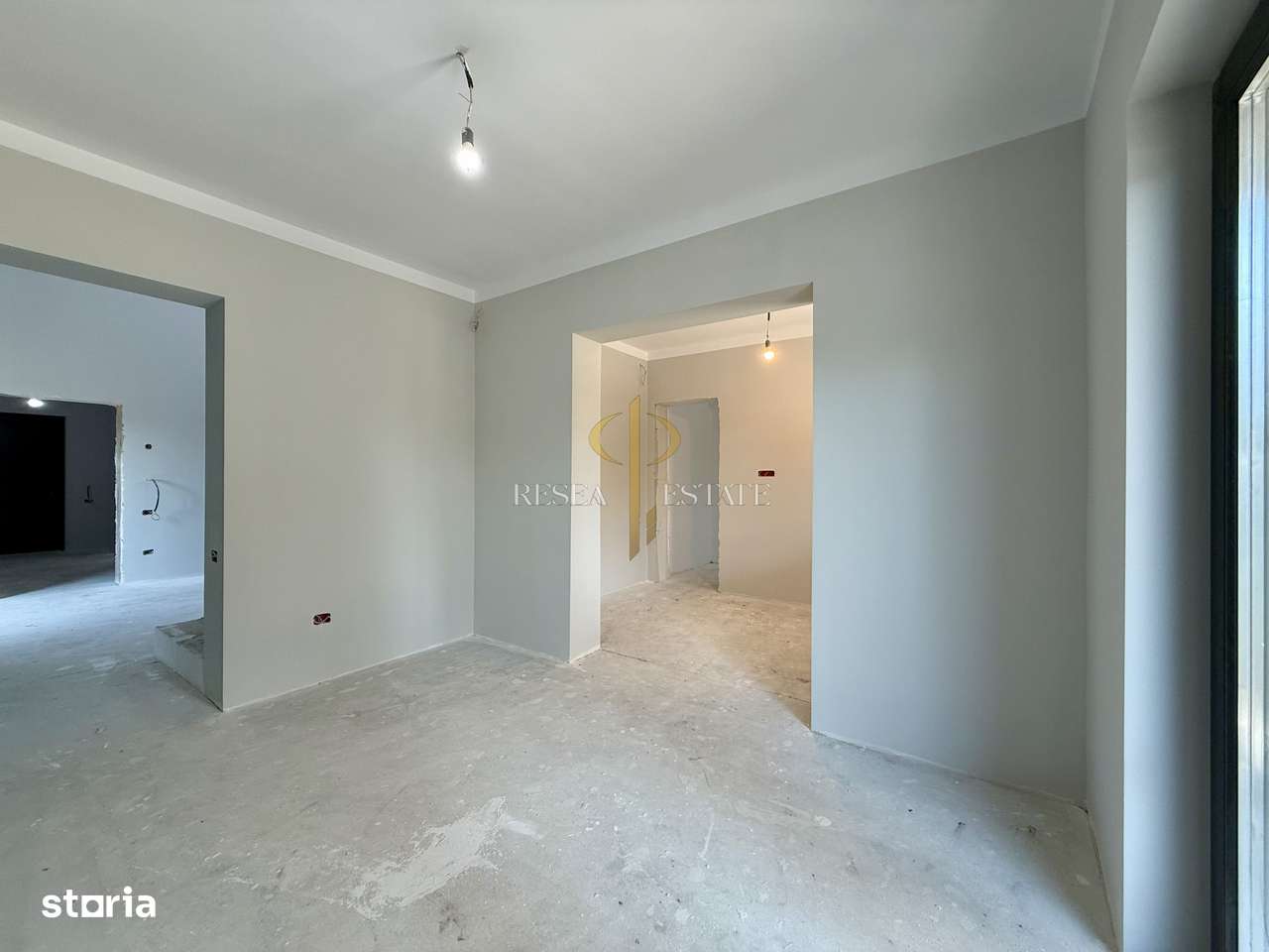 Casă individuală Termo-pasivă| 4 camere + dressing| Dumbravita - Imagine principală: 2/11