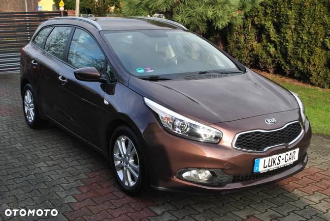 Kia Ceed 1.4 CVVT SW Vision - 7