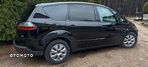 Ford S-Max - 8