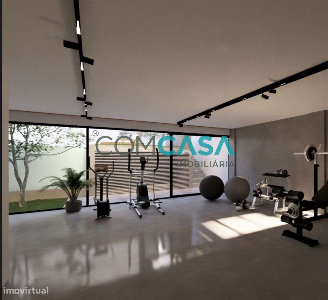 Moradia | V3 suites | piscina descoberta e ginasio | Porto-1