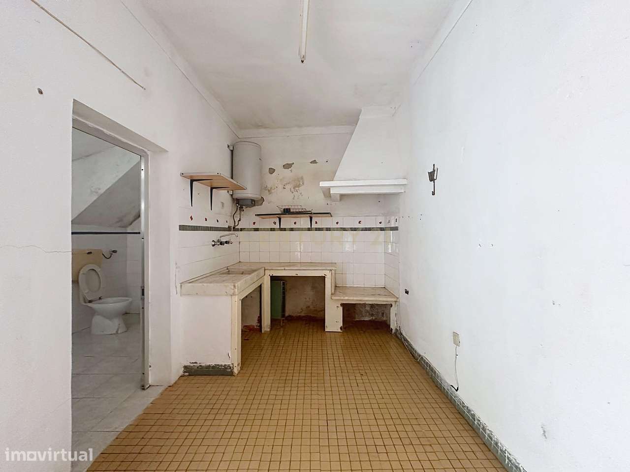 MORADIA TÉRREA COM TERRENO | ARDAZUBRE, LAMAROSA-4