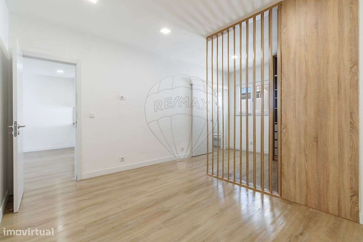 Moradia T2 para venda-7