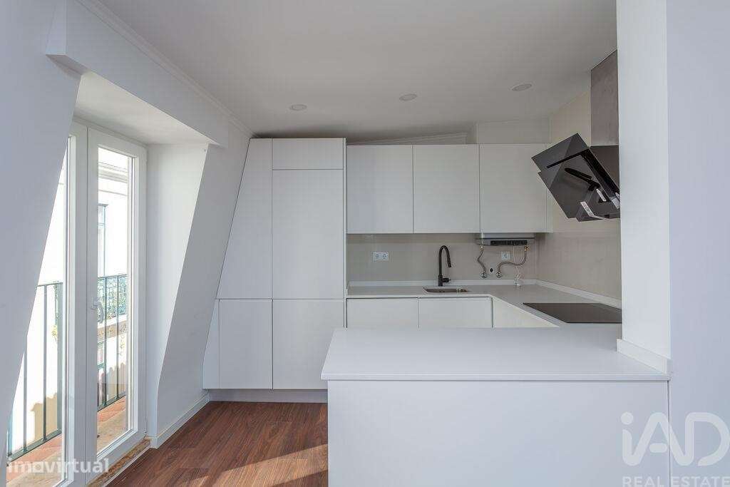 Apartamento T2 em Misericórdia de 70,00 m2 - Grande imagem: 5/30