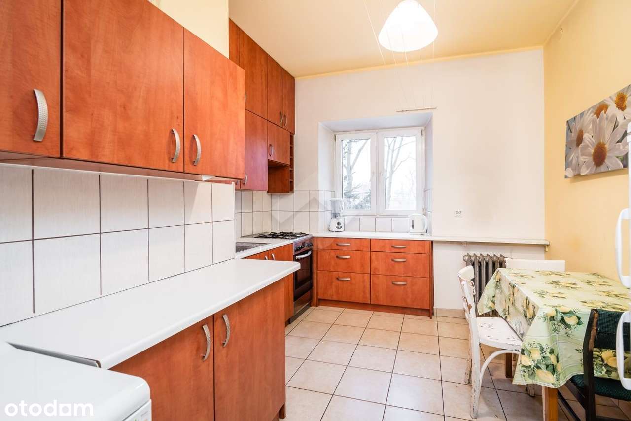 Dwustronne mieszkanie z balkonem francuskim !-1