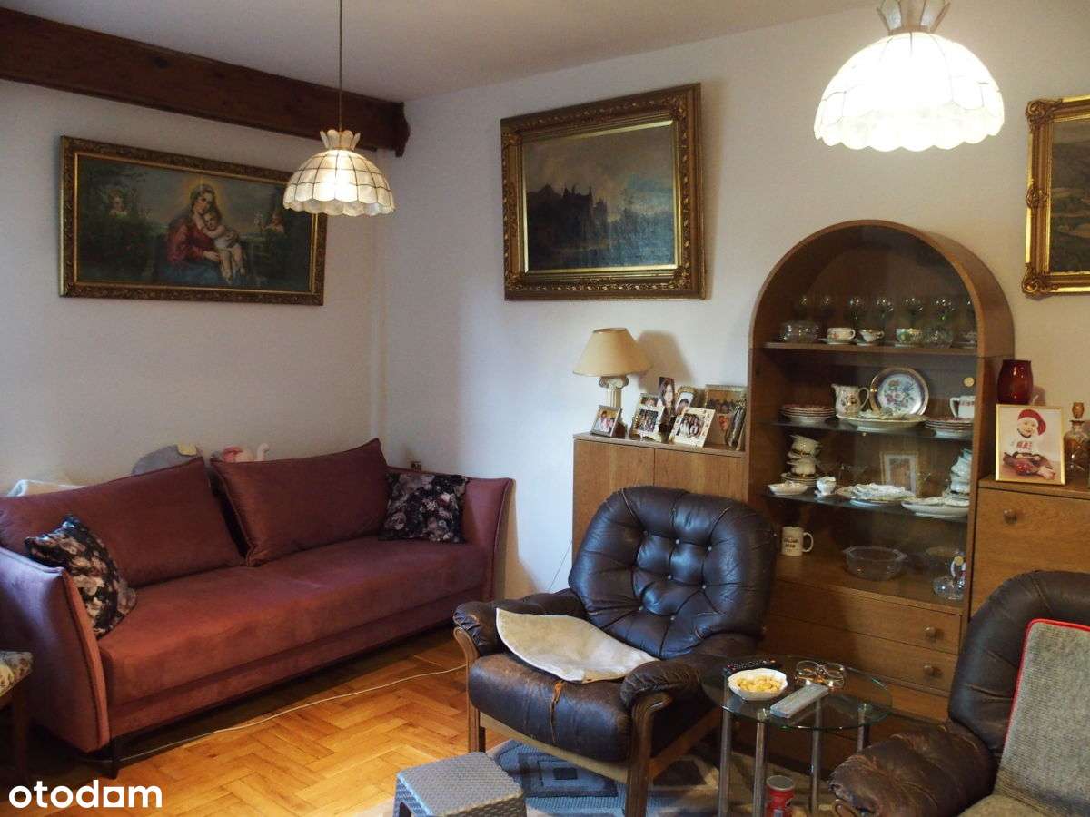 Podolany dom jednorodzinny z duszą-9