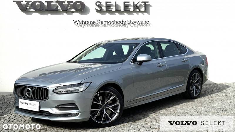 Volvo S90 - 2