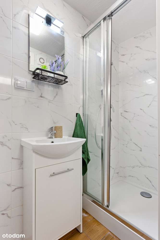 Lokal przy rondzie ONZ - idealny pod inwestycje-7