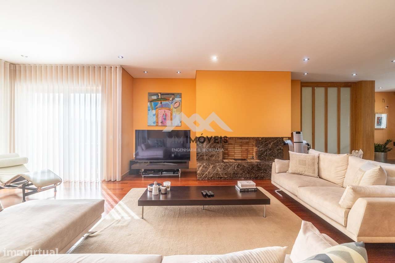 Moradia T6 | Braga | Isolada | Piscina | 1 000m2 | Terraço | Jardim |-28