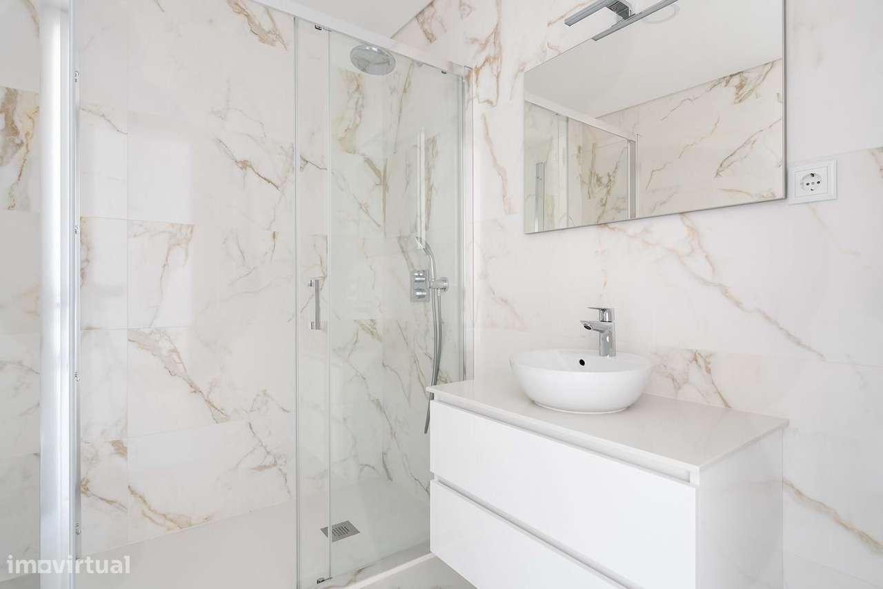 Apartamento T3 de luxo, NOVO, praia, vista mar, piscina!-11