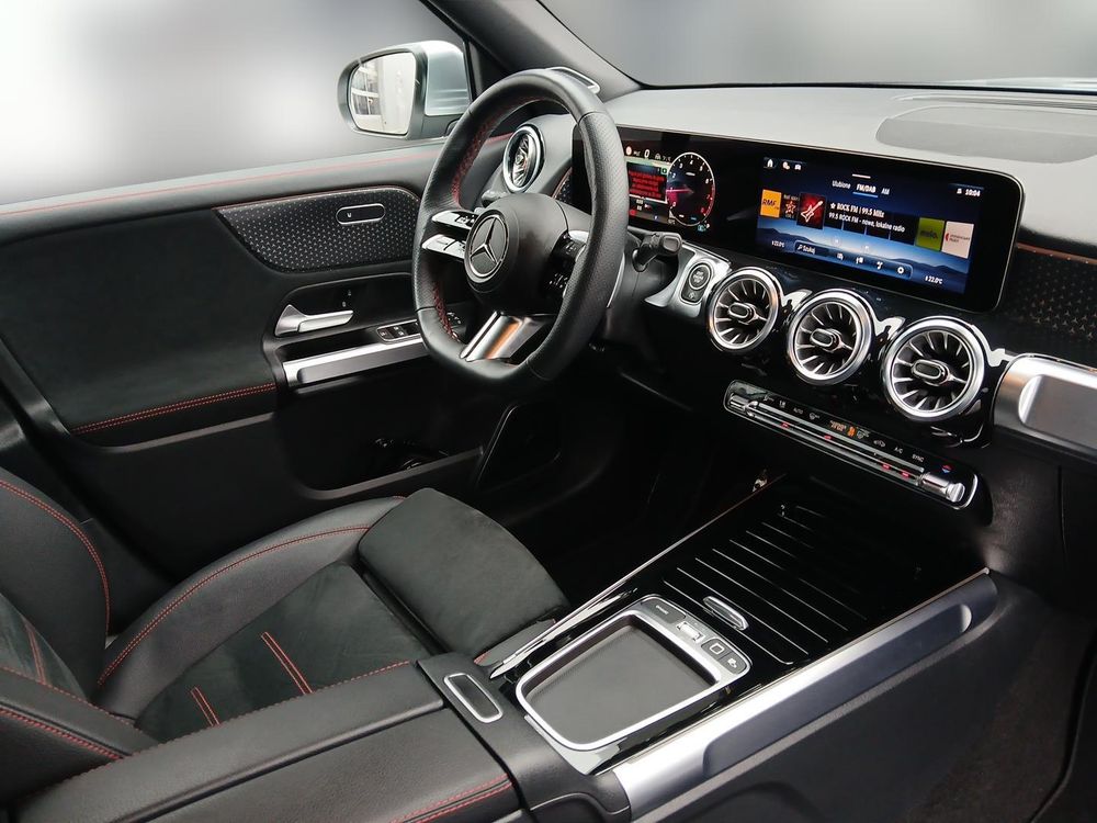 220 4matic 190KM Pakiet AMG Premium Distronic HAK 7os. Burmester FV23%
