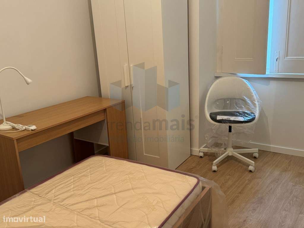 Arrenda-se Moradia em Coimbra para quatro estudantes, mobilada - Grande imagem: 5/17