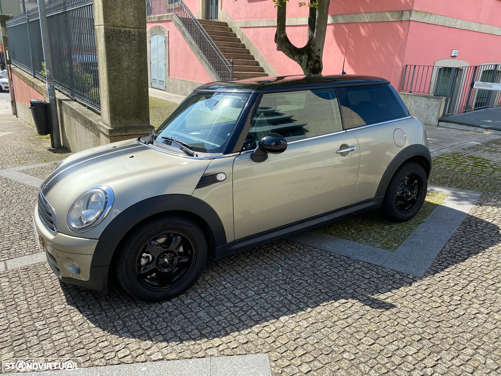 MINI Cooper D - 16