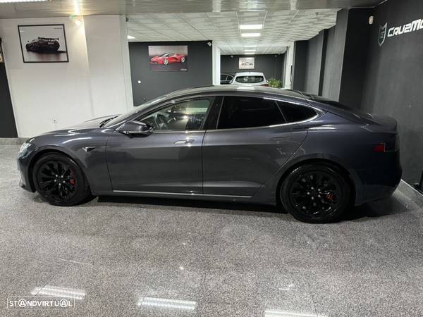 Tesla Model S 75D - 4