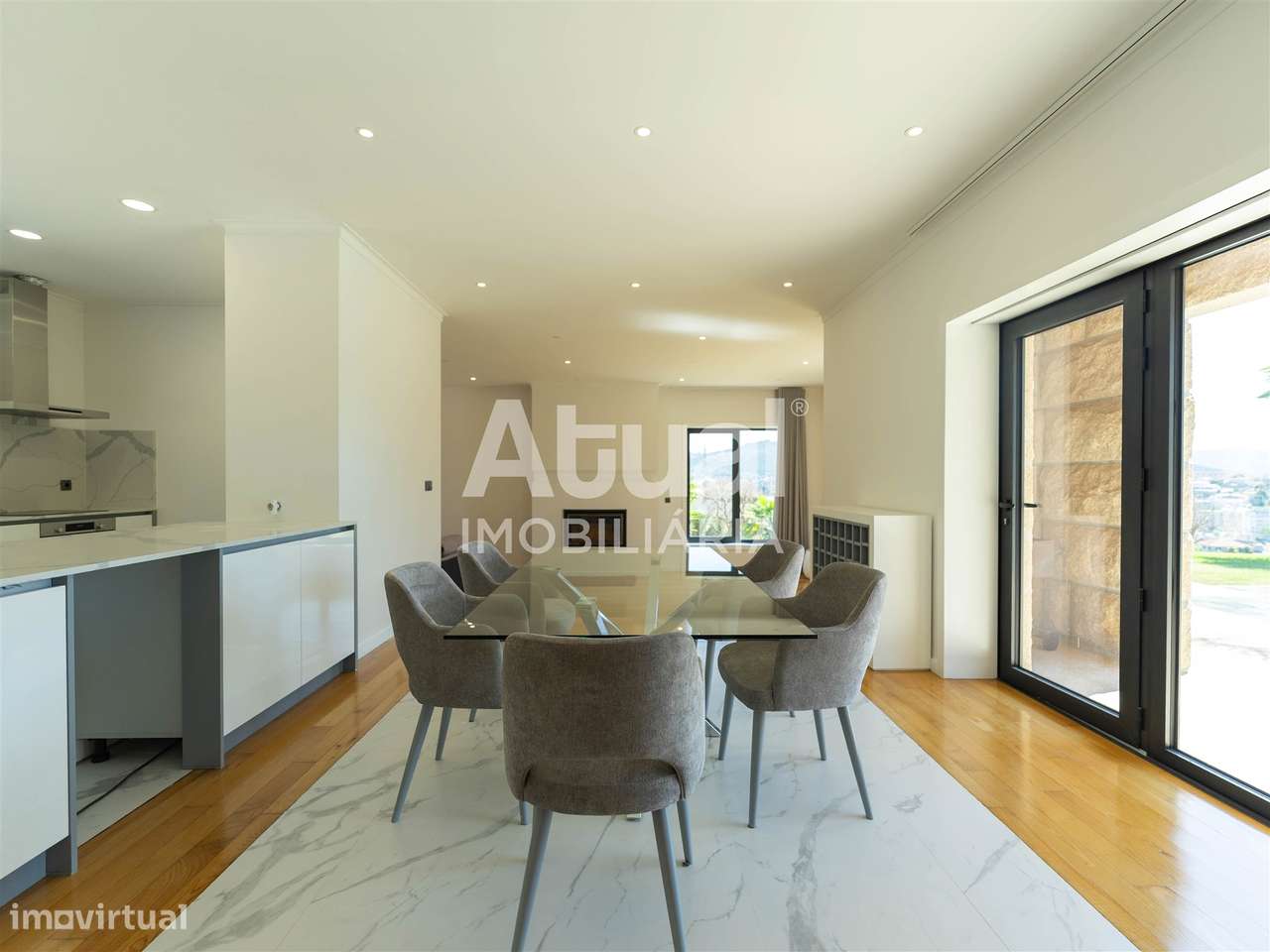 Moradia T3 Venda em Caldas de Vizela (São Miguel e São João),Vizela-9